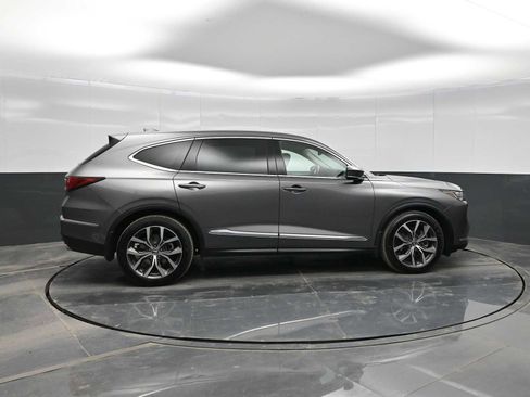 Used 2024 Acura MDX SH-AWD w/ Technology Package image 9