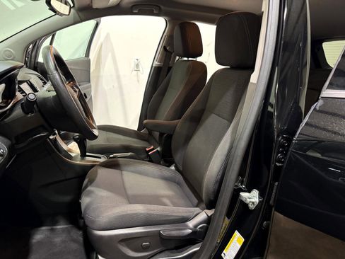 Used 2020 Chevrolet Trax LS w/ Tint and Cruise Package image 12
