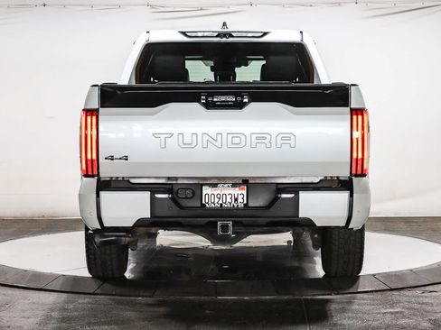 Used 2024 Toyota Tundra Platinum AWD/4WD image 9
