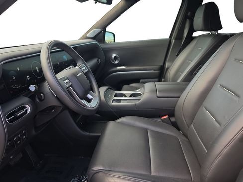 Certified 2026 Hyundai Palisade Calligraphy FWD image 12