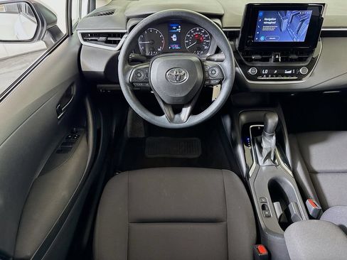 Used 2024 Toyota Corolla LE FWD image 19