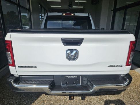 Used 2023 RAM 1500 Big Horn AWD/4WD image 3
