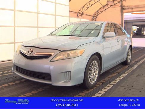 Used 2011 Toyota Camry Hybrid FWD image 1