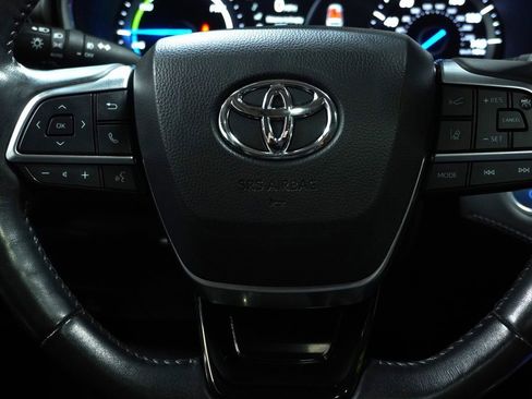 Certified 2021 Toyota Highlander Limited image 20