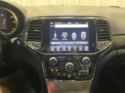 Used 2022 Jeep Grand Cherokee Laredo X AWD/4WD image 21
