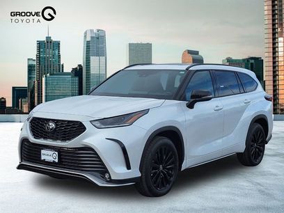 New 2026 Toyota Highlander XSE