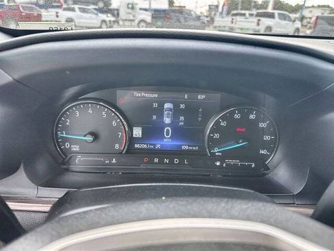 Used 2021 Ford Explorer Limited w/ Equipment Group 301A RWD image 12