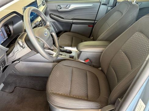 Certified 2025 Ford Escape Active w/ Tech Pack #1 FWD image 5