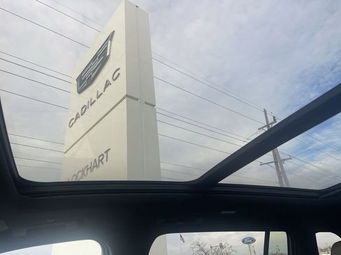 Used 2024 GMC Acadia Elevation w/ Luxury Package image 34