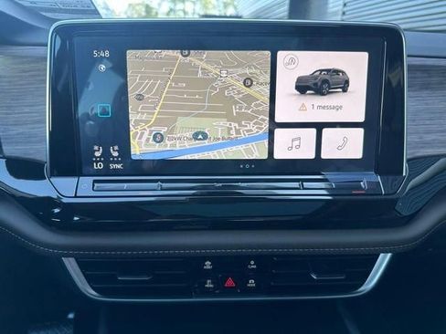 New 2025 Volkswagen Atlas SEL image 21