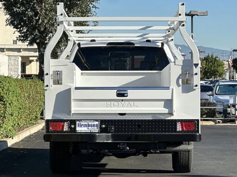 New 2026 Ford F350 XL w/ XL Chrome Package image 5