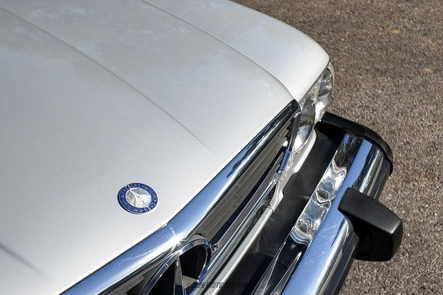 Used 1988 Mercedes-Benz 560 SL image 43