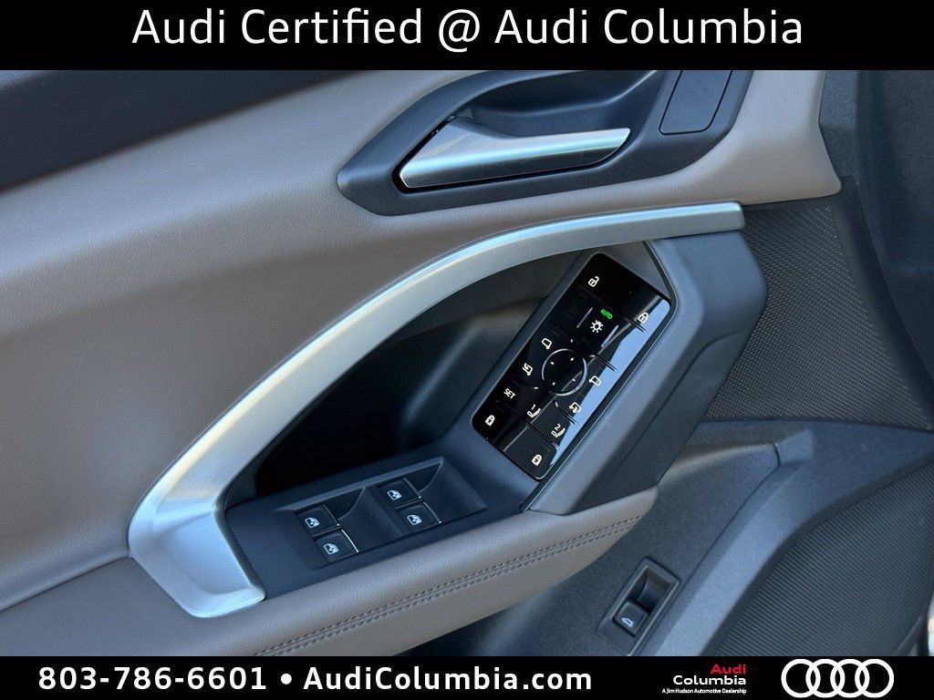 Certified 2025 Audi Q5 Premium w/ Convenience Package AWD/4WD image 22