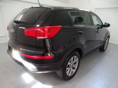 Used 2015 Kia Sportage LX FWD image 19