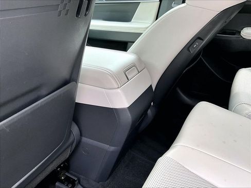 Used 2024 Hyundai Santa Fe SEL AWD/4WD image 23