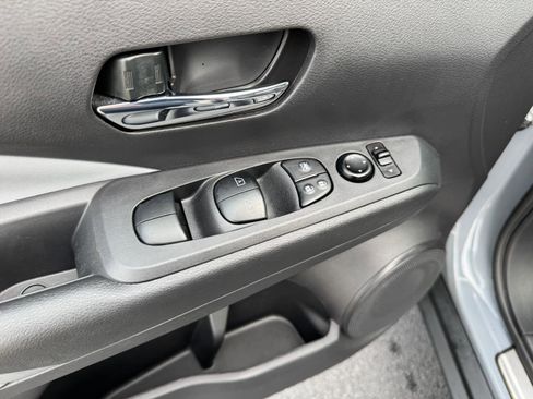 Used 2021 Nissan Kicks SR w/ SR Premium Package image 20