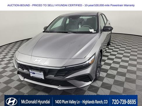 Certified 2025 Hyundai Elantra Sport FWD image 1