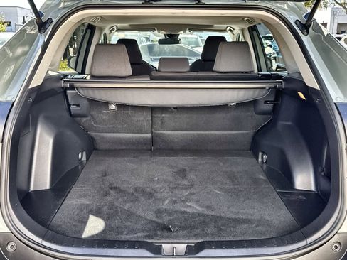 Used 2019 Toyota RAV4 XLE image 19