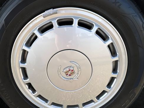 Used 1992 Cadillac Allante FWD image 27