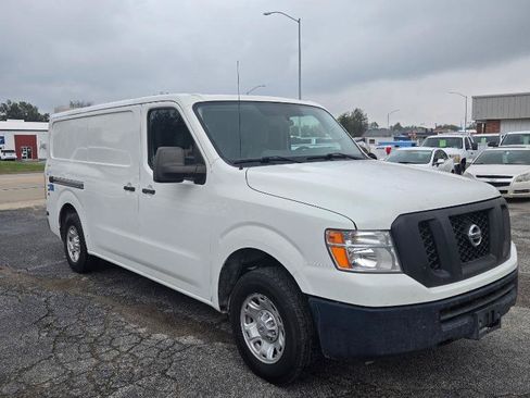Used 2016 Nissan NV 2500 SV w/ Technology Package RWD image 5