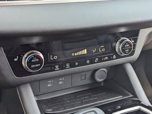 New 2026 Mitsubishi Outlander SE FWD image 19