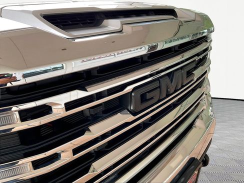 Used 2022 GMC Sierra 2500 SLE w/ SLE Convenience Package AWD/4WD image 31