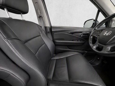 Used 2022 Honda Pilot Touring image 19