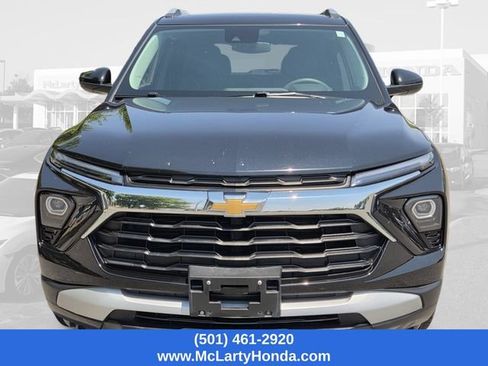 Used 2025 Chevrolet TrailBlazer LT AWD/4WD image 5