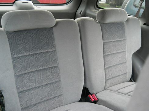 Used 2000 Ford Explorer Sport image 6