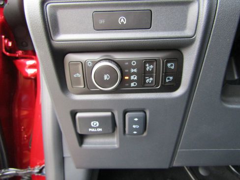 New 2025 Ford F150 Lariat w/ Equipment Group 502A High image 25