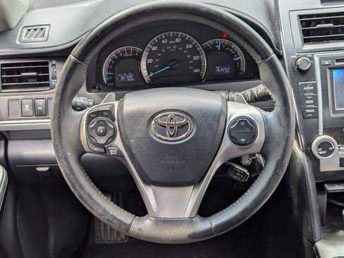 Used 2014 Toyota Camry SE FWD image 23