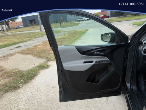 Used 2020 Chevrolet Equinox LT image 33