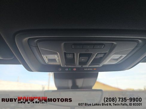 Used 2024 Chevrolet Silverado 3500 High Country w/ High Country Premium Package image 27