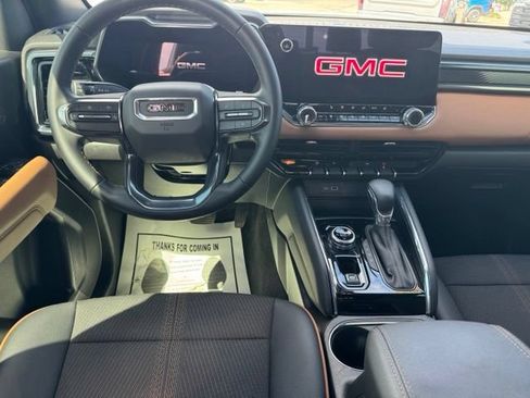 Certified 2025 GMC Canyon AT4 AWD/4WD image 20