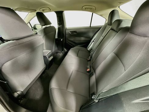 Used 2024 Toyota Corolla LE FWD image 15