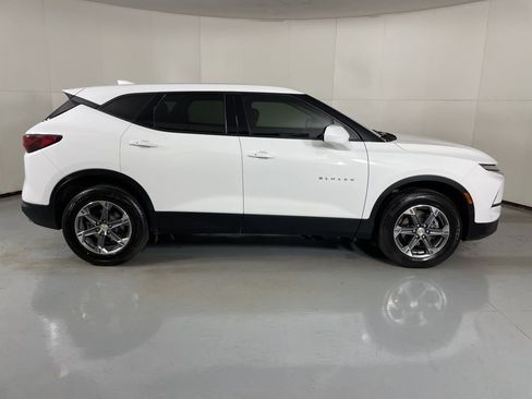 Used 2024 Chevrolet Blazer LT image 11