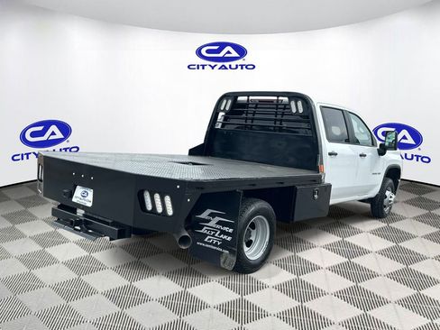 Used 2023 Chevrolet Silverado 3500 W/T w/ WT Convenience Package AWD/4WD image 3