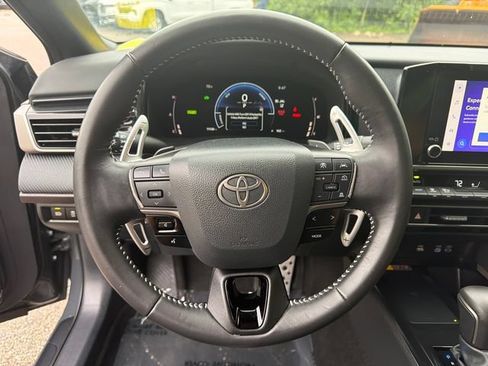 Certified 2025 Toyota Camry SE w/ Convenience Package FWD image 32