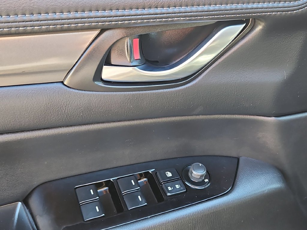 Used 2025 MAZDA CX-5 AWD 2.5 S w/ Preferred Package image 13