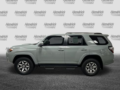 Used 2023 Toyota 4Runner TRD Off-Road Premium w/ Moonroof Package AWD/4WD image 7
