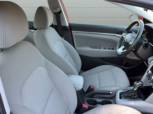 Used 2020 Hyundai Elantra Value Edition FWD image 14