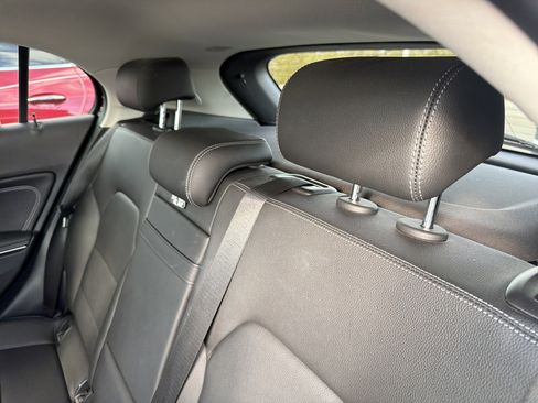 Used 2015 Mercedes-Benz GLA 250 4MATIC image 22