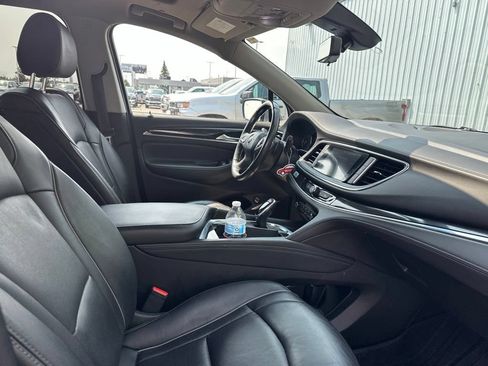 Used 2021 Buick Enclave Avenir w/ Avenir Technology Package AWD/4WD image 61