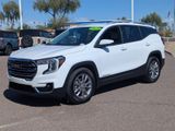Used 2022 GMC Terrain SLT image 2