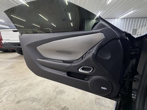 Used 2015 Chevrolet Camaro SS w/ RS Package image 40