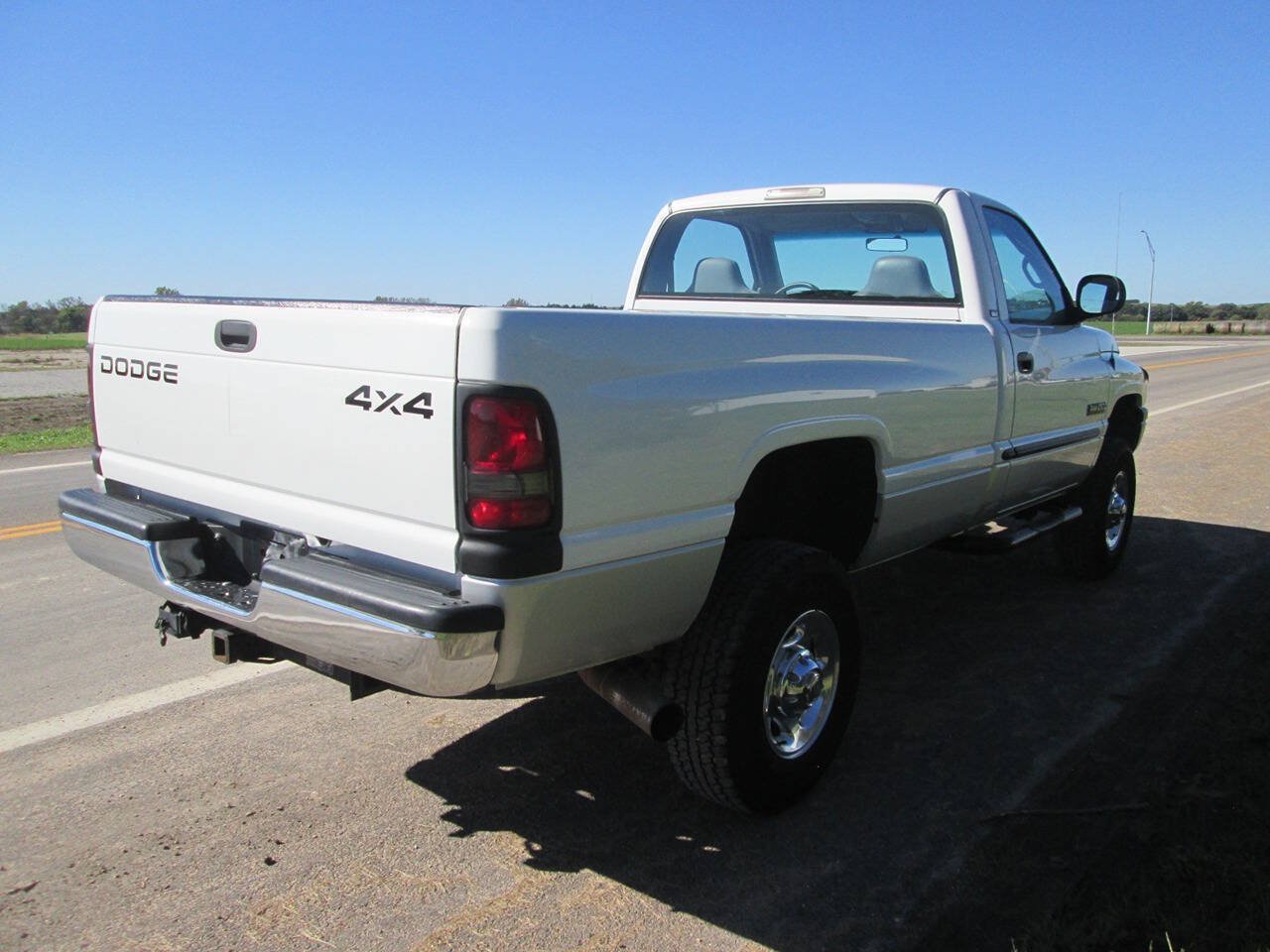 Used 2001 Dodge Ram 2500 Truck 4x4 Regular Cab image 4