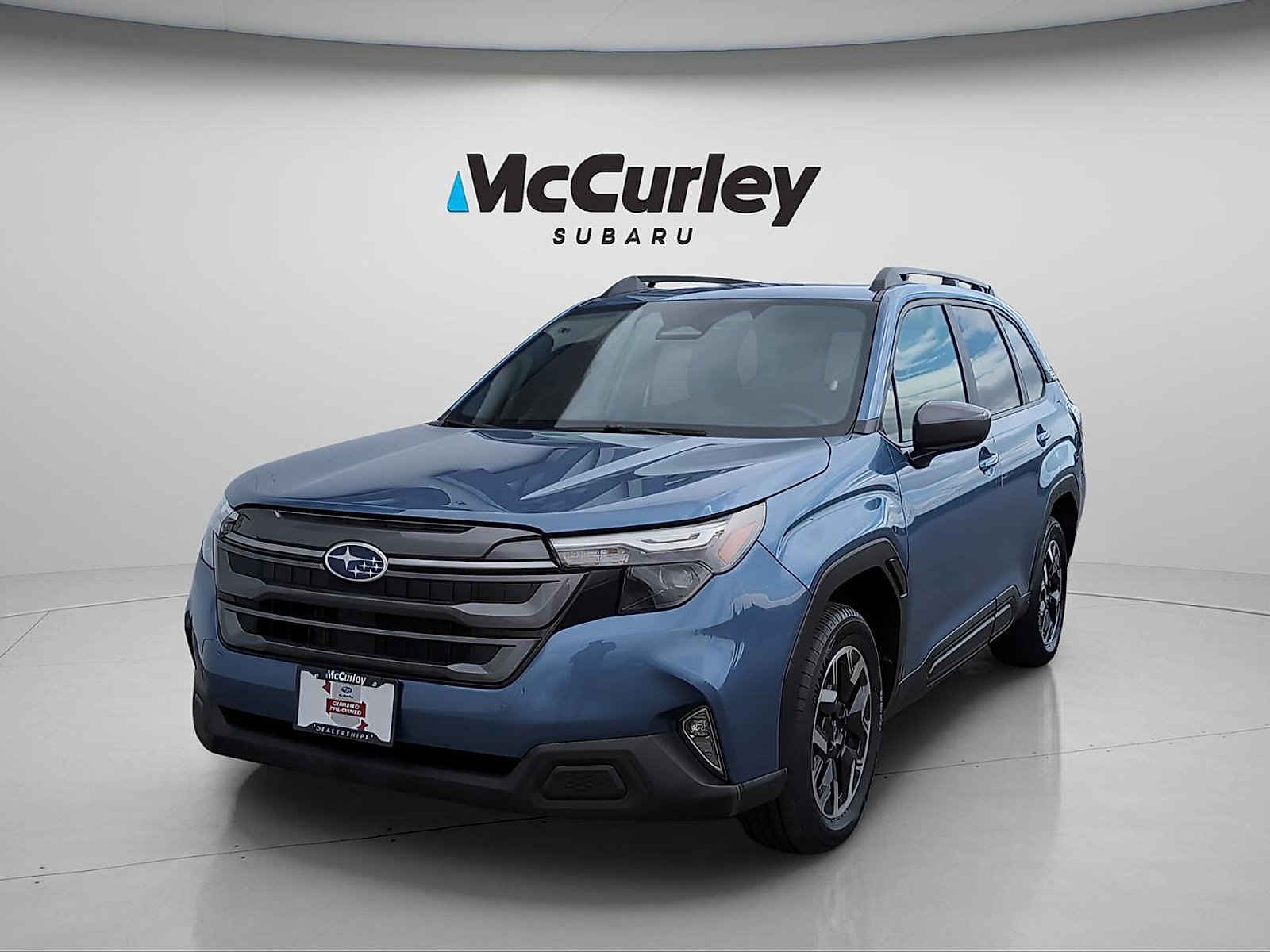 Certified 2025 Subaru Forester Premium AWD/4WD image 1
