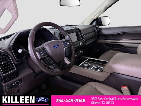 Used 2021 Ford Expedition Limited AWD/4WD image 11