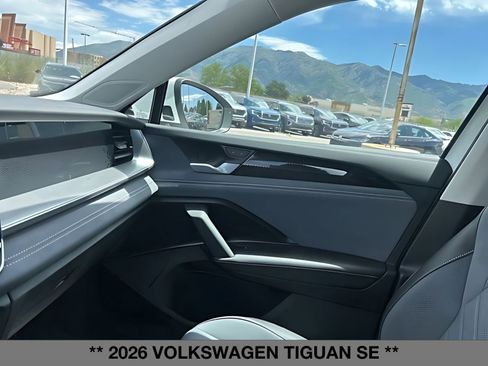 New 2026 Volkswagen Tiguan SE AWD/4WD image 36