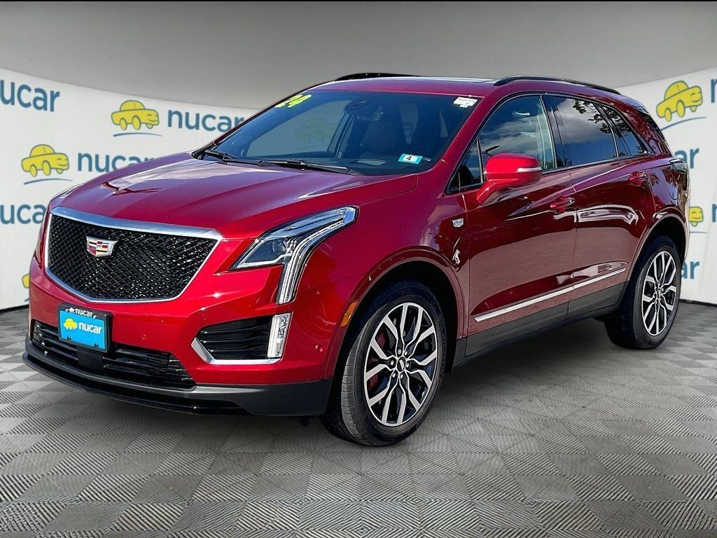 Used 2024 Cadillac XT5 Sportv w/ Technology Package AWD/4WD image 3